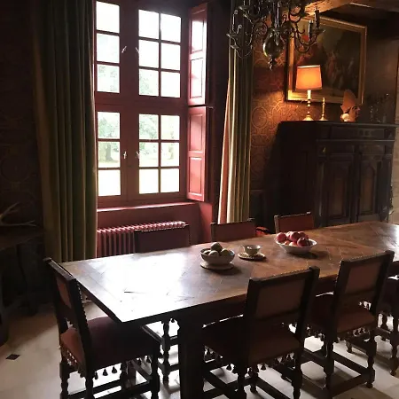 Manoir De Roquefort Holiday home *